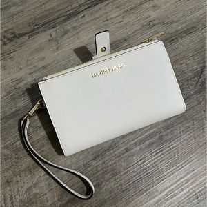 Michael Kors Wallet Wristlet